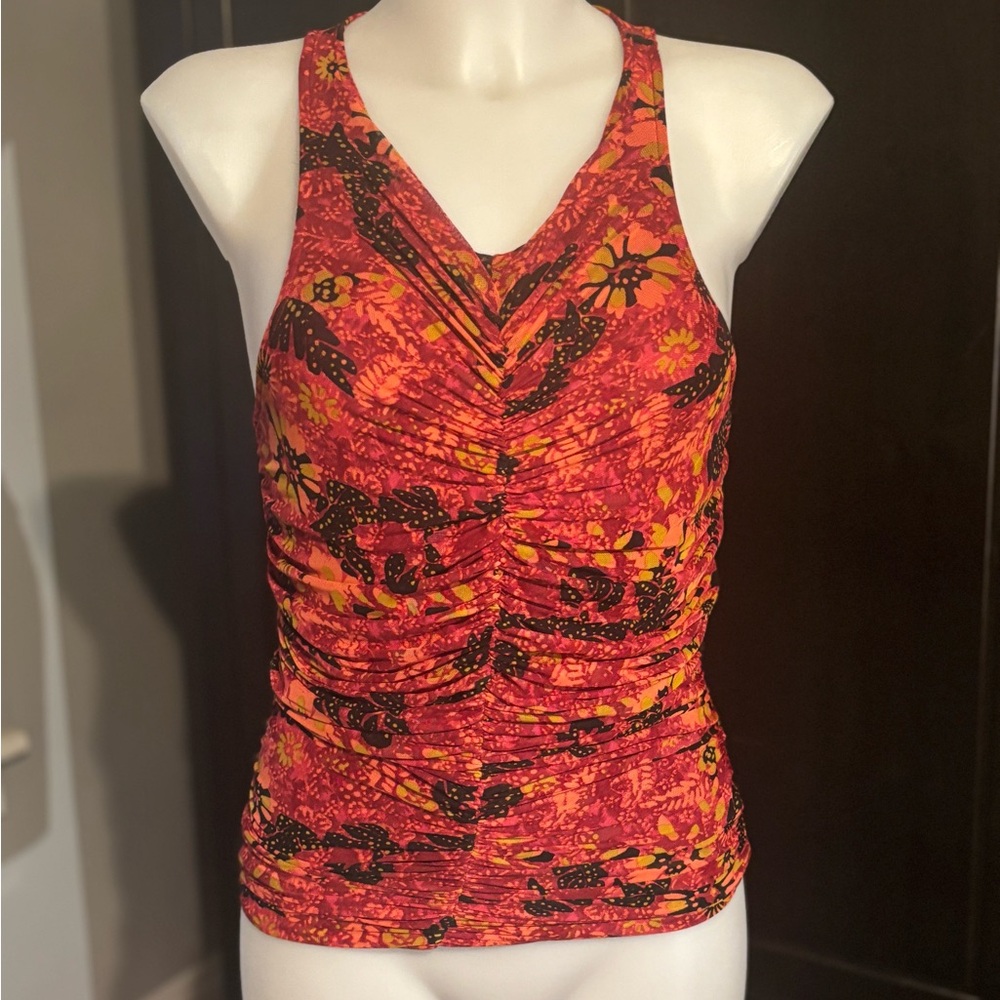 Evereve Red and Black Floral Tank Top
